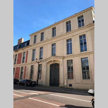 L'Independance Apartment แวร์ซาย ภายนอก รูปภาพ