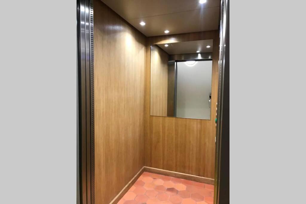 L'Independance Apartment แวร์ซาย ภายนอก รูปภาพ